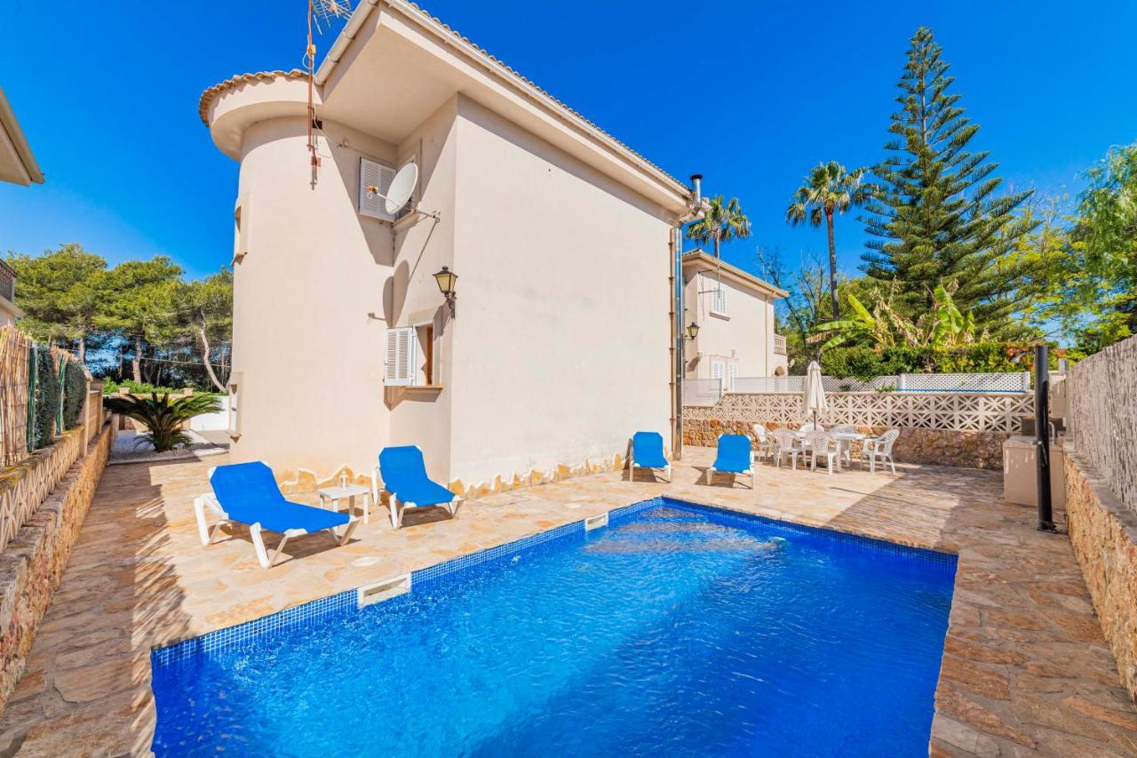 Benestar Pool And Beach In Platja De Muro Villa Exterior photo