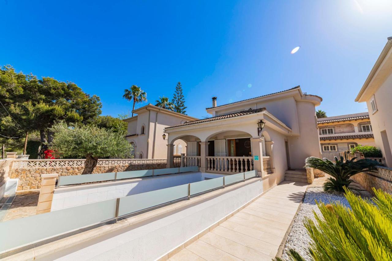 Benestar Pool And Beach In Platja De Muro Villa Exterior photo